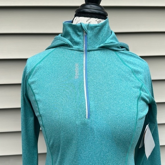 Reebok Green Heather Hooded 1/4 Zip Slim Long-sleeve Performance Top - Picture 4 of 16